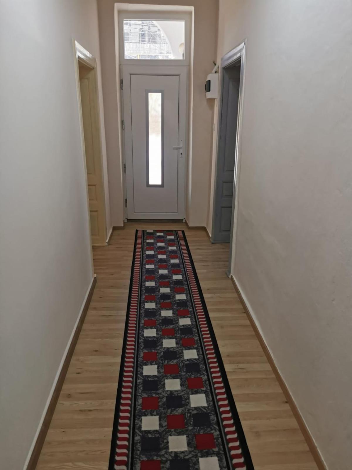Gm Tirana Hostel Eksteriør billede